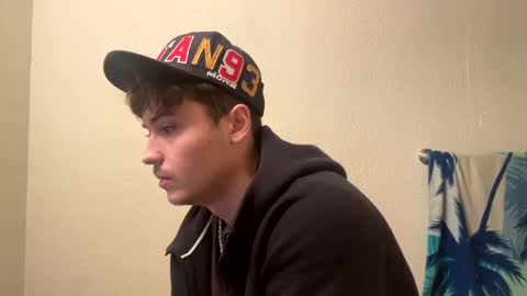 yungstudbev online show from 10, 1, 2025