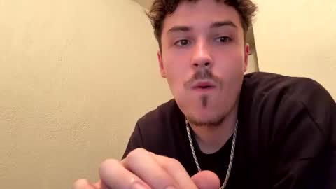 yungstudbev online show from 18, 9, 2025