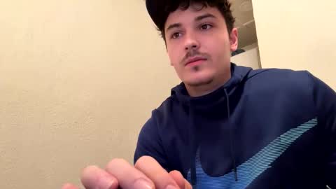 yungstudbev online show from 8, 10, 2025