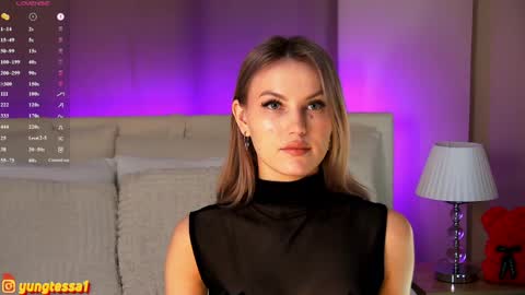 Snapshot of yungtessa chatting on 30, 4, 2026 Tessa online show from 30, 4, 2026