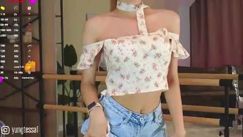 Snapshot of yungtessa chatting on 10, 7, 2026 Tessa online show from 10, 7, 2026