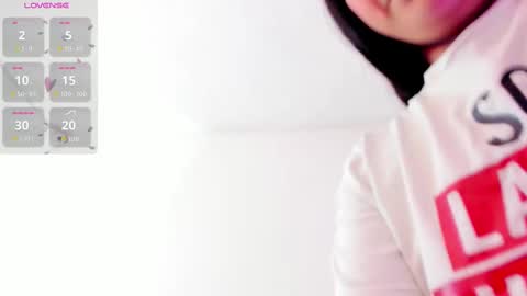 Yunna online show from 4, 10, 2025