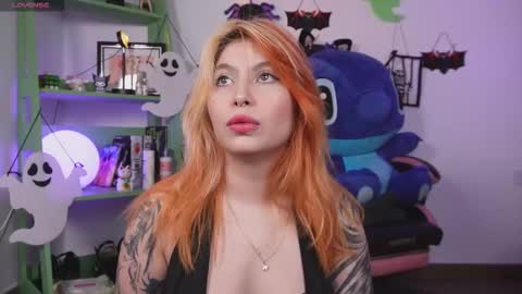 yunorose_ online show from 2, 11, 2025