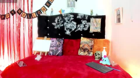 Snapshot of yuong_jung chatting on 23, 10, 2025 yuong soo online show from 23, 10, 2025