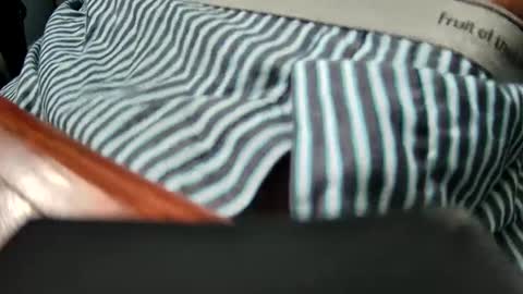 yuppers1234 online show from 13, 9, 2025