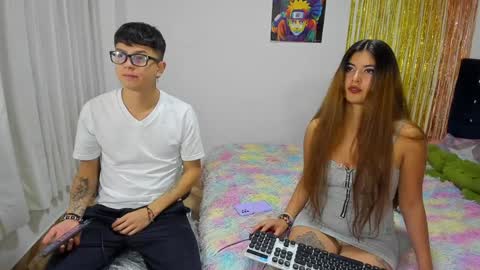 Snapshot of yuribabyhot chatting on 3, 12, 2024 YURI AND MI BOY online show from 3, 12, 2024