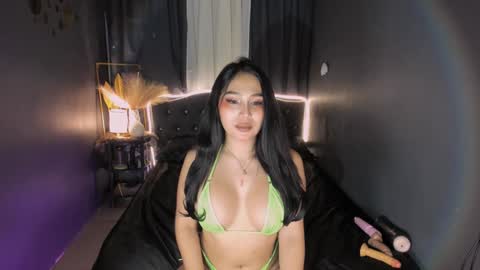 Snapshot of yuriefoster chatting on 7, 1, 2025 Yurie online show from 7, 1, 2025