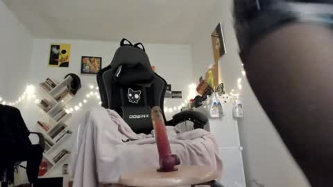 paola online show from 24, 1, 2025