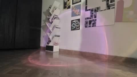 paola online show from 10, 3, 2026