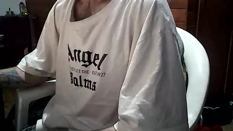 Yuumi online show from 8, 4, 2026