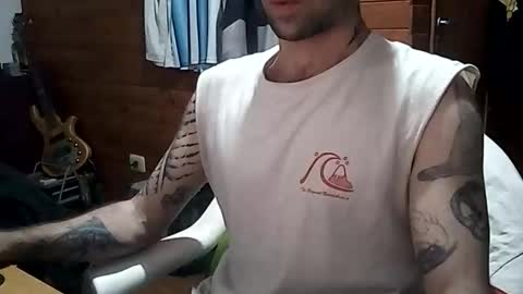 Yuumi online show from 16, 4, 2026