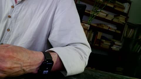 yvanbonar181018 online show from 2, 10, 2025