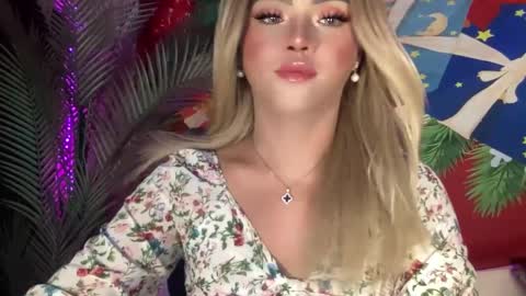 Miss Cali online show from 27, 12, 2024