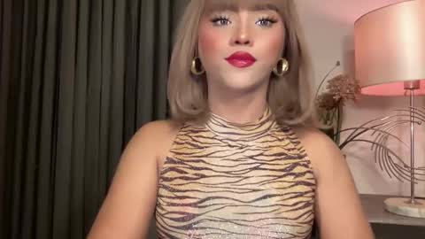 Miss Cali online show from 2, 2, 2025