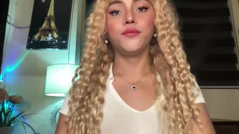 Miss Cali online show from 20, 10, 2025