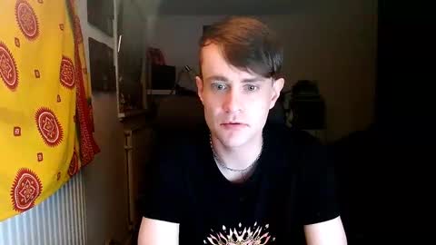 Snapshot of yyscript chatting on 7, 3, 2025 online show from 7, 3, 2025