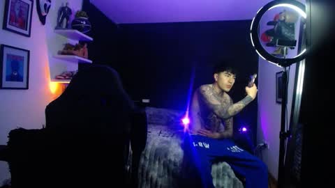 Snapshot of zac_muller1 chatting on 11, 11, 2025 zac_muller1 online show from 11, 11, 2025