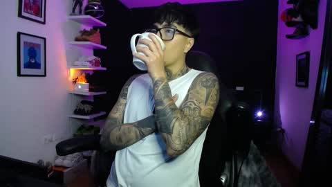 Snapshot of zac_muller1 chatting on 16, 12, 2025 zac_muller1 online show from 16, 12, 2025