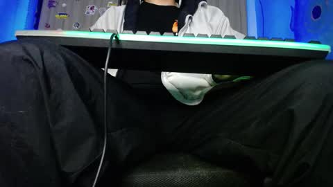 Zac Freelance model online show from 15, 2, 2025