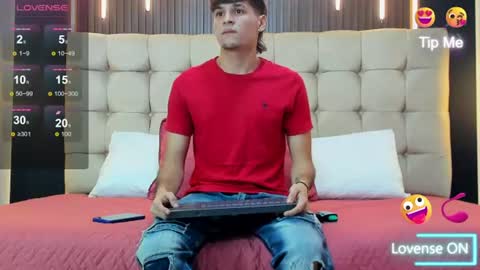 zack23__ online show from 13, 6, 2026