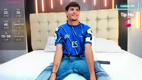 zack23__ online show from 25, 6, 2026