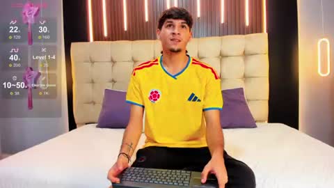 zack23__ online show from 28, 6, 2026