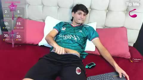 zack23__ online show from 5, 7, 2026