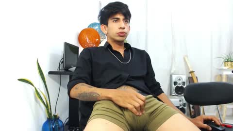 Snapshot of zack_kingg chatting on 27, 12, 2024 Zack King online show from 27, 12, 2024