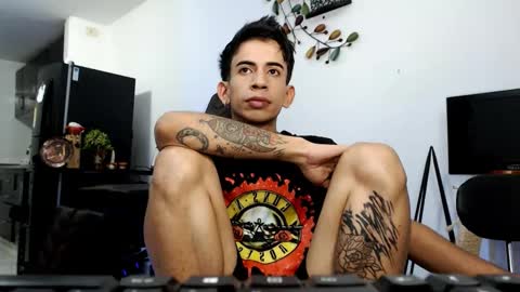 Snapshot of zack_kingg chatting on 30, 1, 2025 Zack King online show from 30, 1, 2025