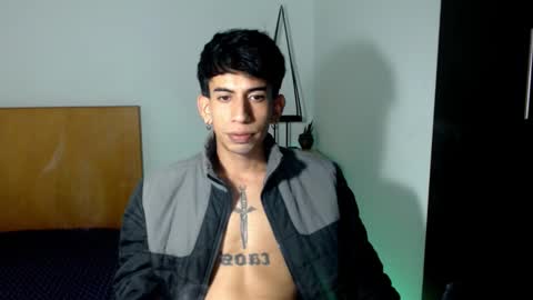 Snapshot of zack_kingg chatting on 1, 3, 2025 Zack King online show from 1, 3, 2025