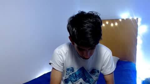 Snapshot of zack_kingg chatting on 5, 3, 2025 Zack King online show from 5, 3, 2025