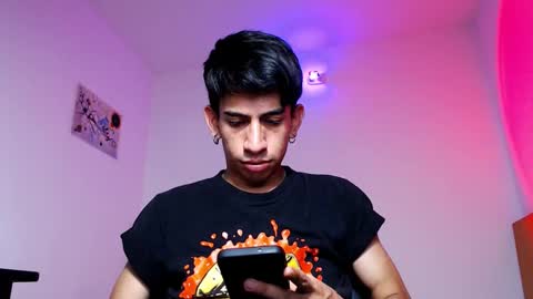 Snapshot of zack_kingg chatting on 11, 9, 2025 Zack King online show from 11, 9, 2025