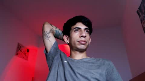 Snapshot of zack_kingg chatting on 8, 10, 2025 Zack King online show from 8, 10, 2025