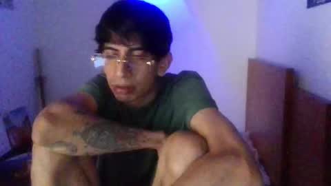 Snapshot of zack_kingg chatting on 11, 11, 2025 Zack King online show from 11, 11, 2025