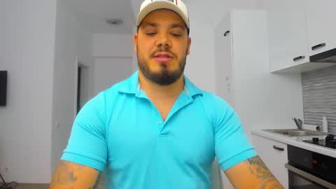 Snapshot of zackconnorsx chatting on 18, 10, 2025 Zack online show from 18, 10, 2025