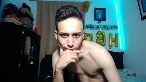 zackdriussyx online show from 8, 3, 2025