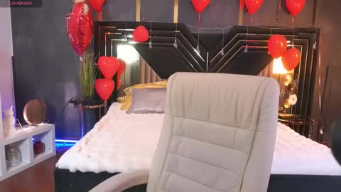 Zafiramoonn online show from 19, 2, 2026