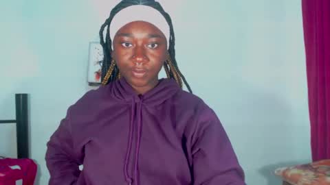 Snapshot of zahhysims chatting on 24, 2, 2025 zahhy online show from 24, 2, 2025