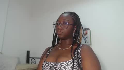 Snapshot of zahhysims chatting on 26, 2, 2025 zahhy online show from 26, 2, 2025