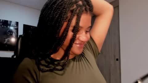 zahra_rose online show from 3, 10, 2025