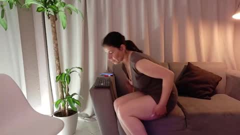 Snapshot of zahramilf chatting on 20, 10, 2025 zahramilf online show from 20, 10, 2025