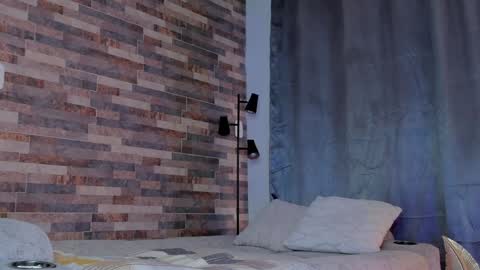 INSTAGRAM yormanfit7 online show from 20, 1, 2025