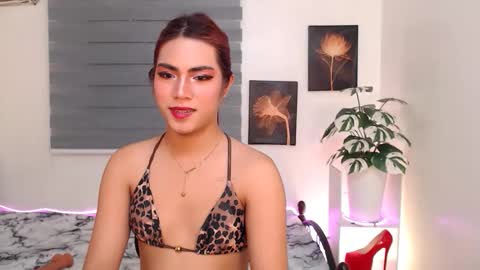 Snapshot of zairaaaaa chatting on 9, 5, 2026 Zai online show from 9, 5, 2026