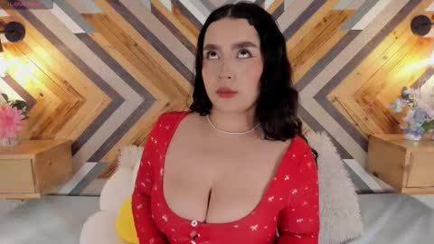 Zaira  online show from 25, 2, 2026