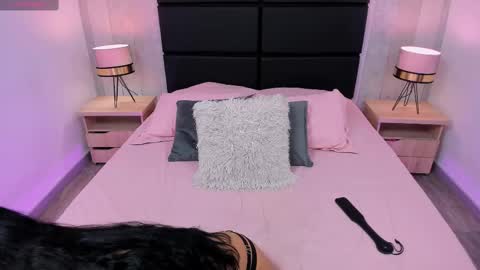 Zamara  online show from 3, 3, 2025