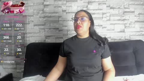 Snapshot of zamariah chatting on 29, 10, 2025 Danna online show from 29, 10, 2025