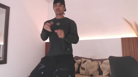 Snapshot of zander_2120 chatting on 11, 12, 2024 Zander online show from 11, 12, 2024