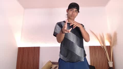 Snapshot of zander_2120 chatting on 22, 12, 2024 Zander online show from 22, 12, 2024