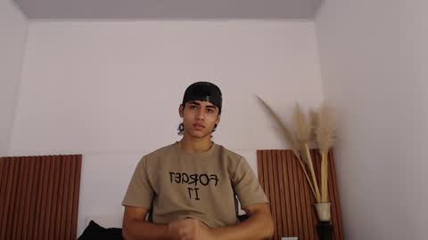 Snapshot of zander_2120 chatting on 16, 1, 2025 Zander online show from 16, 1, 2025