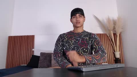 Snapshot of zander_2120 chatting on 20, 1, 2025 Zander online show from 20, 1, 2025